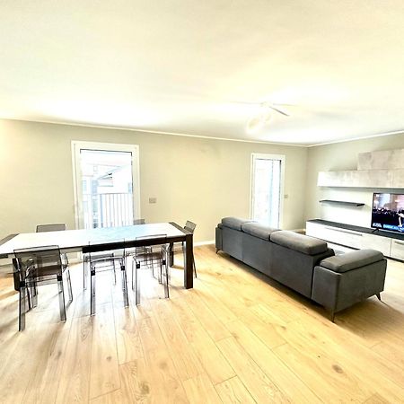 Be-C0 Sempione Luxury Apt Milano Eksteriør billede